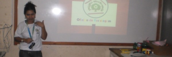Oficina de Reciclagem na Escola Municipal Professora Zélia Matias - Petrolina-PE - 14.05.2014